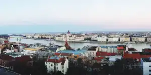 Hogyan segít a weboldalkeszites-tatabanya szolgáltatása a versenytársakkal szembeni előny megszerzésében?