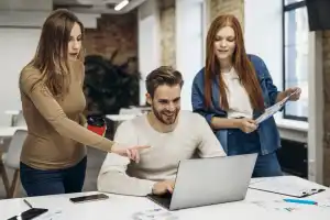 Mobilbarát weboldalak fontossága Tatabányán